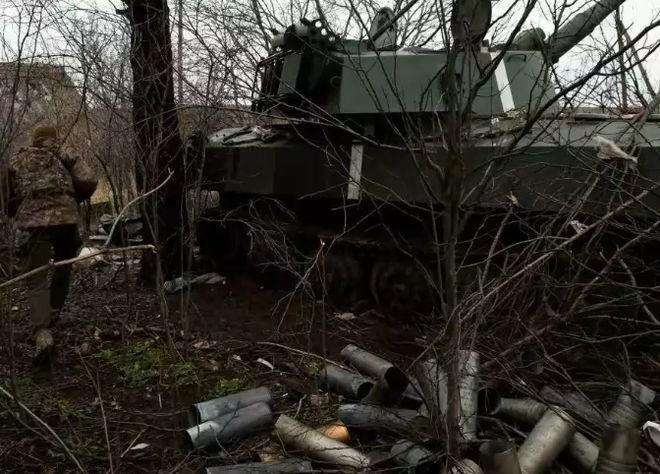 乌军展开“双线反攻”瓦格纳：只剩下3平方公里“领土”(图3)