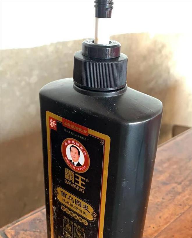 秃头警告:“毒洗发水”已曝光对身体危害极大很多家庭还在用(图6)