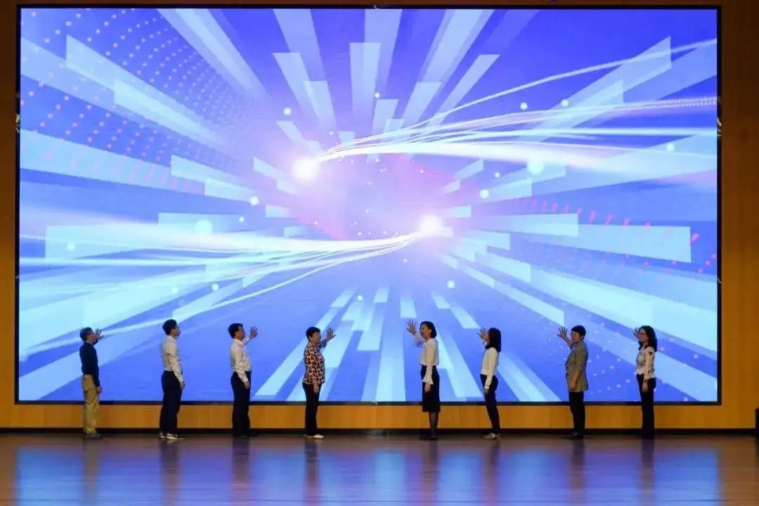 接了个电线万元 早安增城(图2)