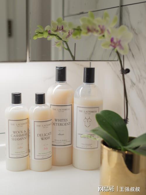 羊毛衫可以用洗衣液洗吗？会不会导致缩水和扎皮肤？(图2)