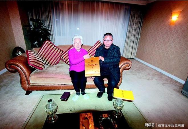 毛主席离世当晚徐静得到中央秘密求助随后她提出三点特殊要求(图3)